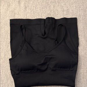 Black Seamless Athletic